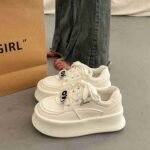 Popular Platform Thick-Soled White Shoes for Women, Versatile Niche Sneakers, 2025 New Spring and Autum Heightening Casual Sports Shoes