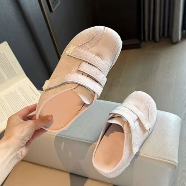 Women's Summer 2026 New Style Birkenstock-Style Slip-On Mules with Internal Height Increase, Thick-Soled White Shoes for Petite Individuals