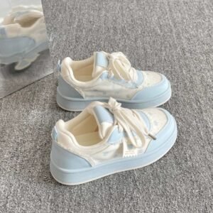 Versatile Niche Sneakers for Women 2025 New Spring and Autum Thick-Soled White Shoes with Skirts Cute Bear Bread Shoes