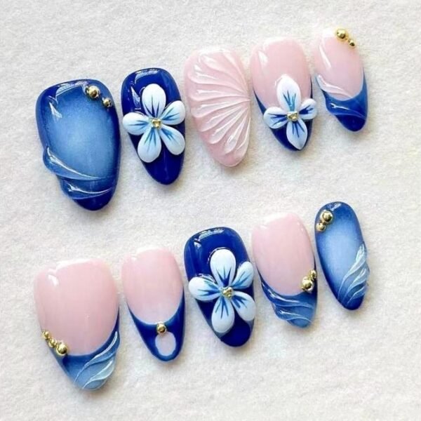 3D Wearable Nails - Klein Blue French Style Almond