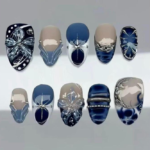 Ultra-Short Almond Gilt Blue Ice Flower Wearable Nails 3D French