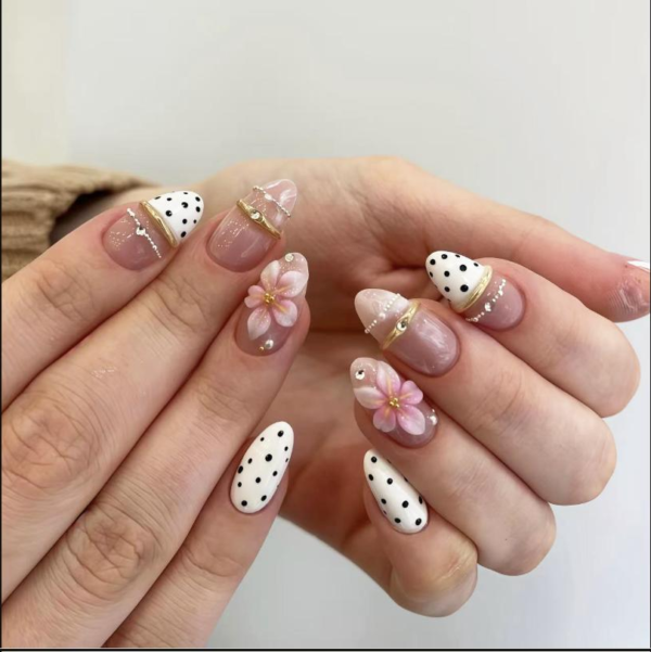 White French-Style Lace Polka Dot 3D Gold-Plated Wearable Nails with 3D Flowers White French-Style Lace Polka Dot 3D Gold-Plated Wearable Nails with 3D Flowers