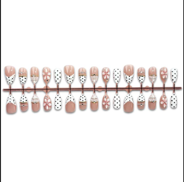 White French-Style Lace Polka Dot 3D Gold-Plated Wearable Nails with 3D Flowers White French-Style Lace Polka Dot 3D Gold-Plated Wearable Nails with 3D Flowers