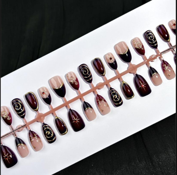 Purple-Red Gradient Y2K Vintage Wearable Nails - 3D Gold-Plated Starburst French Press-On Nail Art Strips