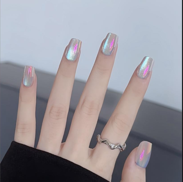 Pink Purple Laser Electroplated Cat Eye Wearable Nails Rich Girl Style