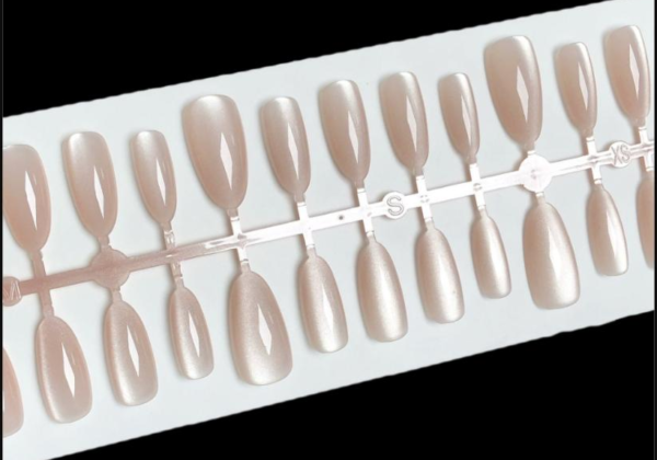 Ice Through Glass Beads Wearable Press-On Nails - Cat Eye Multi-Color Nail Art Strips, 30 Pieces