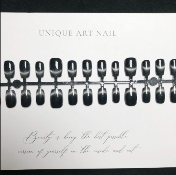 Black Smile Cat Eye Wearable Nails French White All-Match Short Style