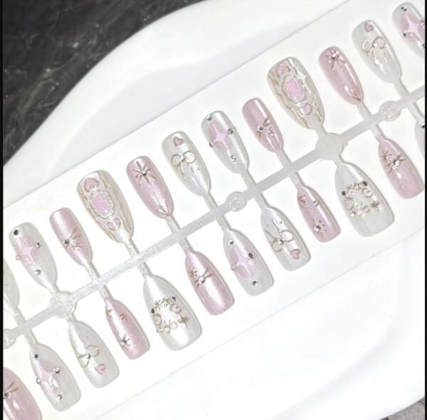 Girl's Cherry Blossom Aurora Bohemian Style Cat Eye Spring Love Bow Press-On Nails