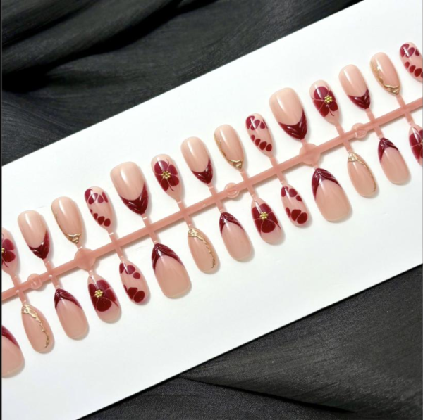 Red-Brown Leopard Print French Fishtail Wearable Nails with 3D Diamond Accents