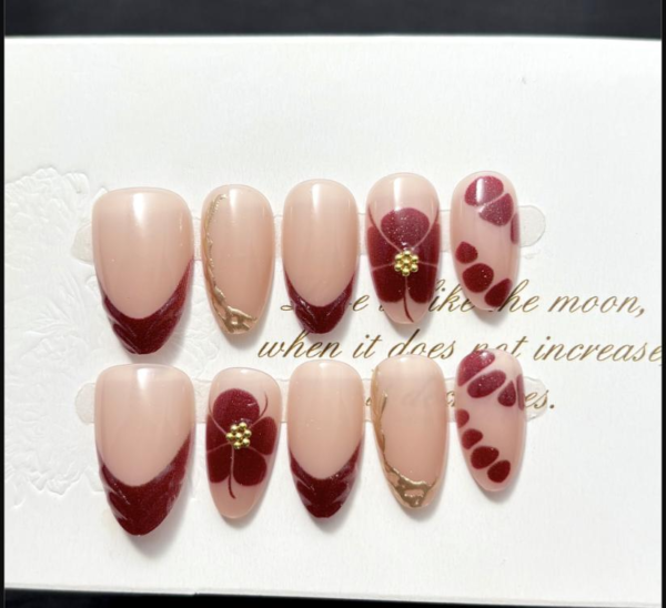Red-Brown Leopard Print French Fishtail Wearable Nails with 3D Diamond Accents