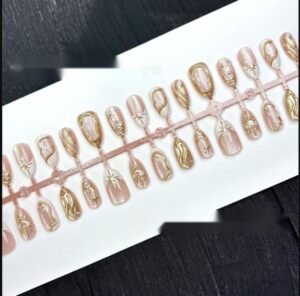 Ongles portables en amande courte tridimensionnelle scintillante dorée - Français ongles à pression œil de chat en or blanc