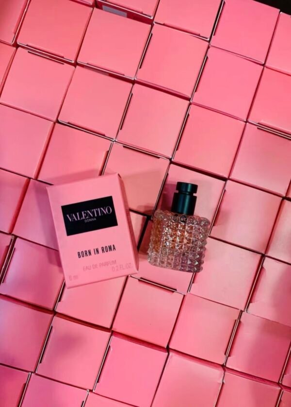 Valentino Donna Born in Roma Eau de Parfum Mini 6 mL