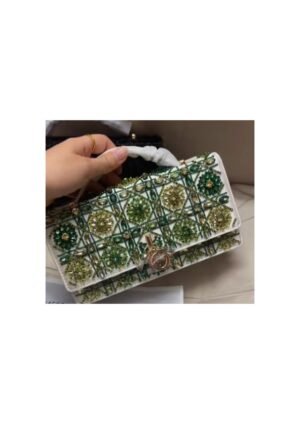 Embellished Chain Shoulder Bag