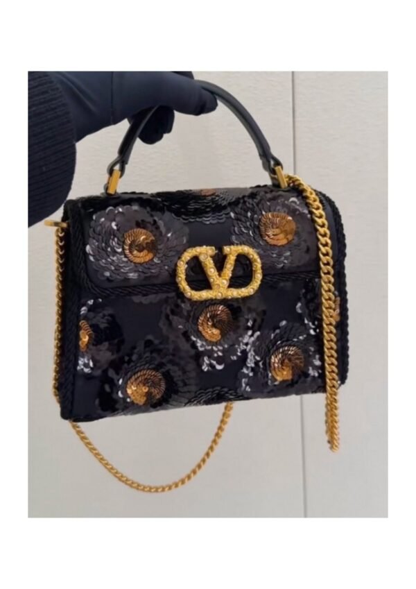 img-038 Black Embellished Chain Shoulder Bag