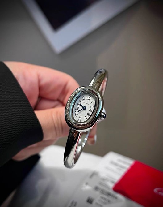 Oval Bangle Watch