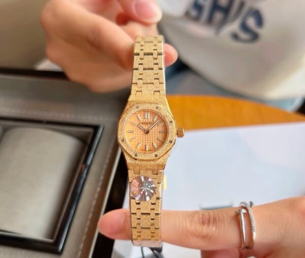 Mini Crystal Bracelet Watch