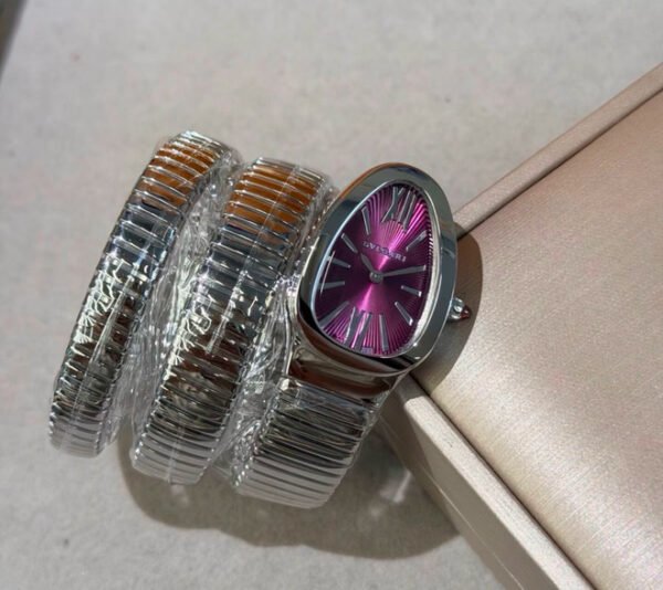 Serpentine Bracelet Oval Watch