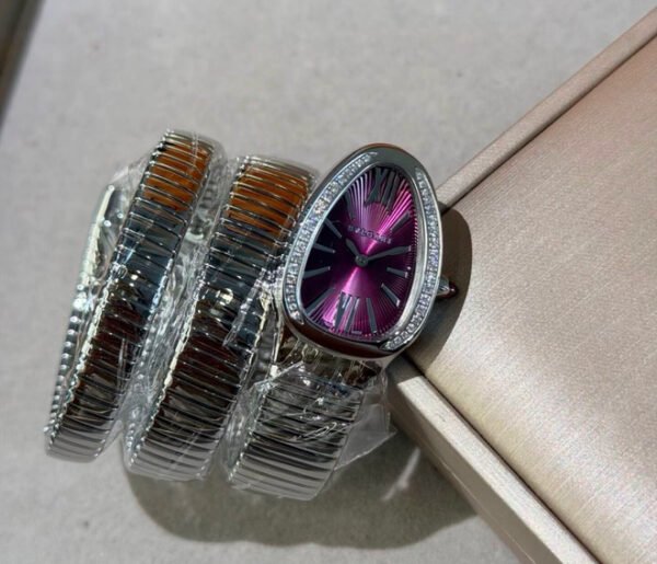 Serpentine Bracelet Oval Watch